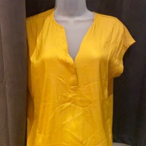 Banana Republic yellow silk top. Size M